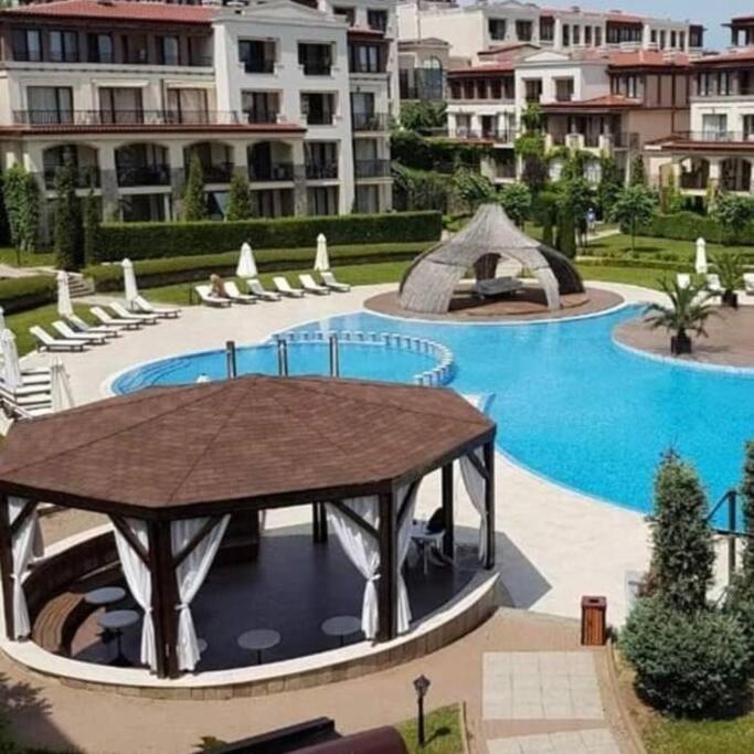 Апартамент В Green Life Beach Resort Sozopol Exterior photo